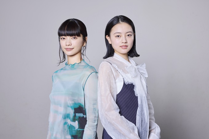 連続テレビ小説『風、薫る』に出演する見上愛さんと上坂樹里さん。