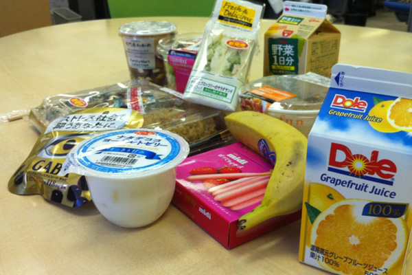 【看護roo!】看護師専用Webマガジン ステキナース研究所 | 浪費家？堅実？気になるナースの貯金事情【看護師座談会】