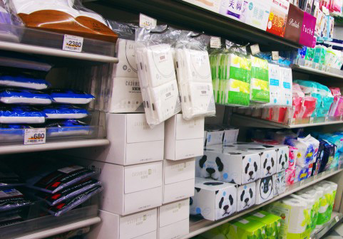 【看護roo!】看護師専用Webマガジン ステキナース研究所 | 浪費家？堅実？気になるナースの貯金事情【看護師座談会】