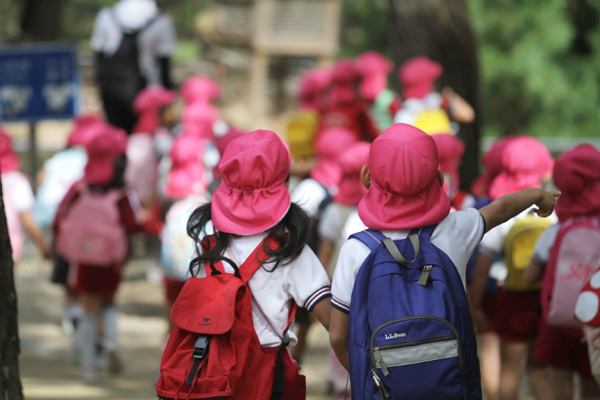 ナースがなりたい職業ランキング005 看護師専用Webマガジン ステキナース研究所 | ナースがなりたい職業ランキング